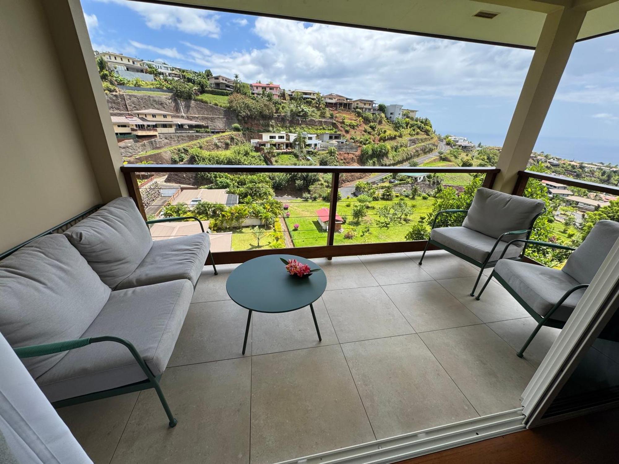 Titou Lodge - Hauteurs De Miri Punaauia  Dış mekan fotoğraf
